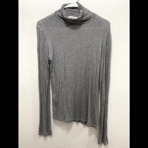 Active Basic turtleneck long sleeve